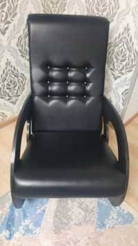 Кресло кочалка чёрного цвета