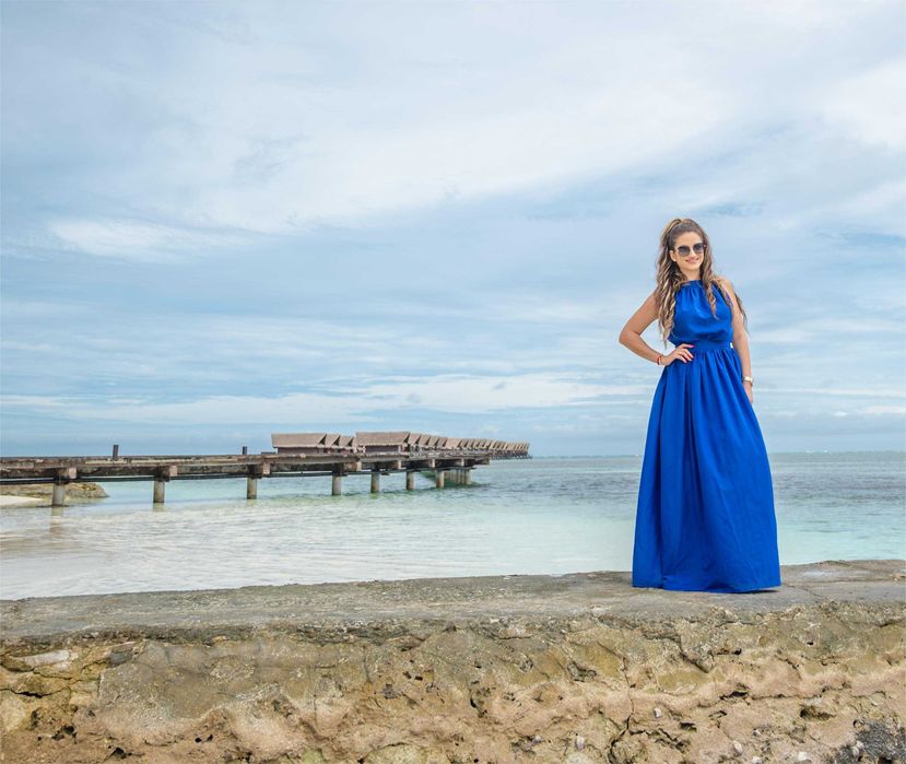 Тъмно синя рокля М - размер