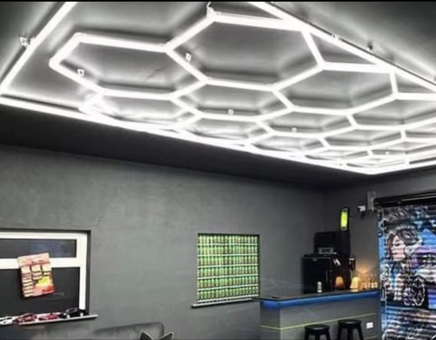 Plafon de iluminat honeycomb 2433 x 4840