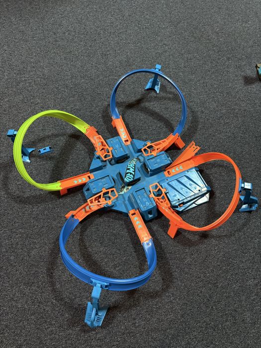 Рабочий трэк Hot Wheel