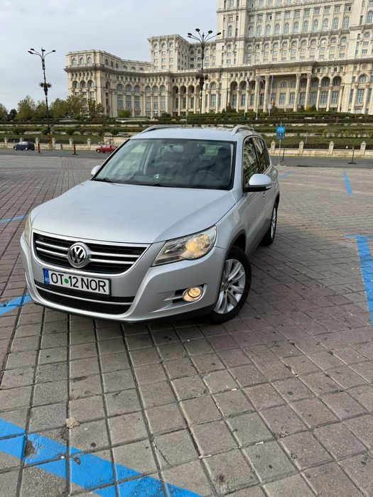 Volkswagen Tiguan VW Tiguan 2.0 TDI  4Motion DSG