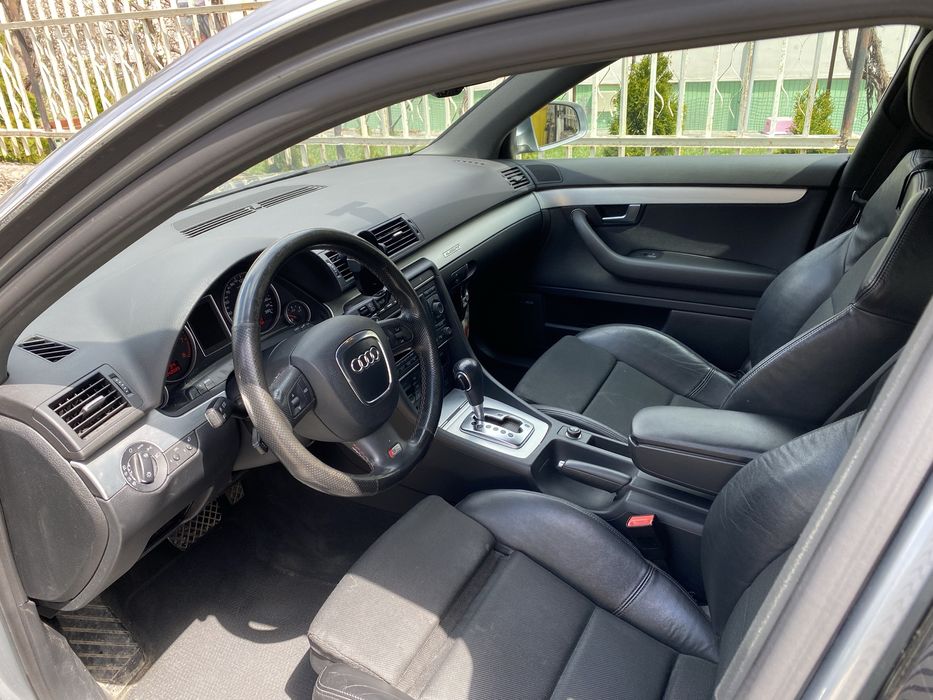 Audi A4 3.2FSI S-Line quatro