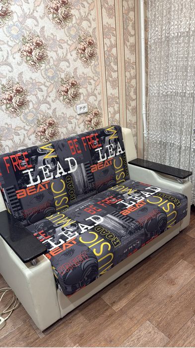 Продам диван раскладной