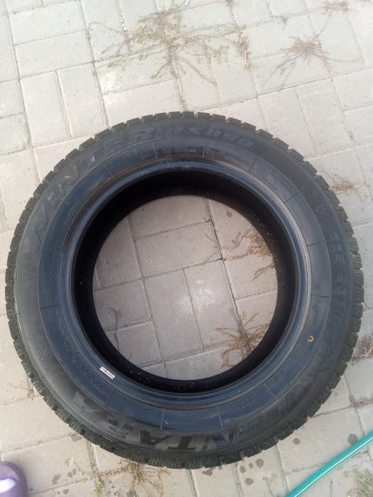 Продам зимние шины 225/60/R17