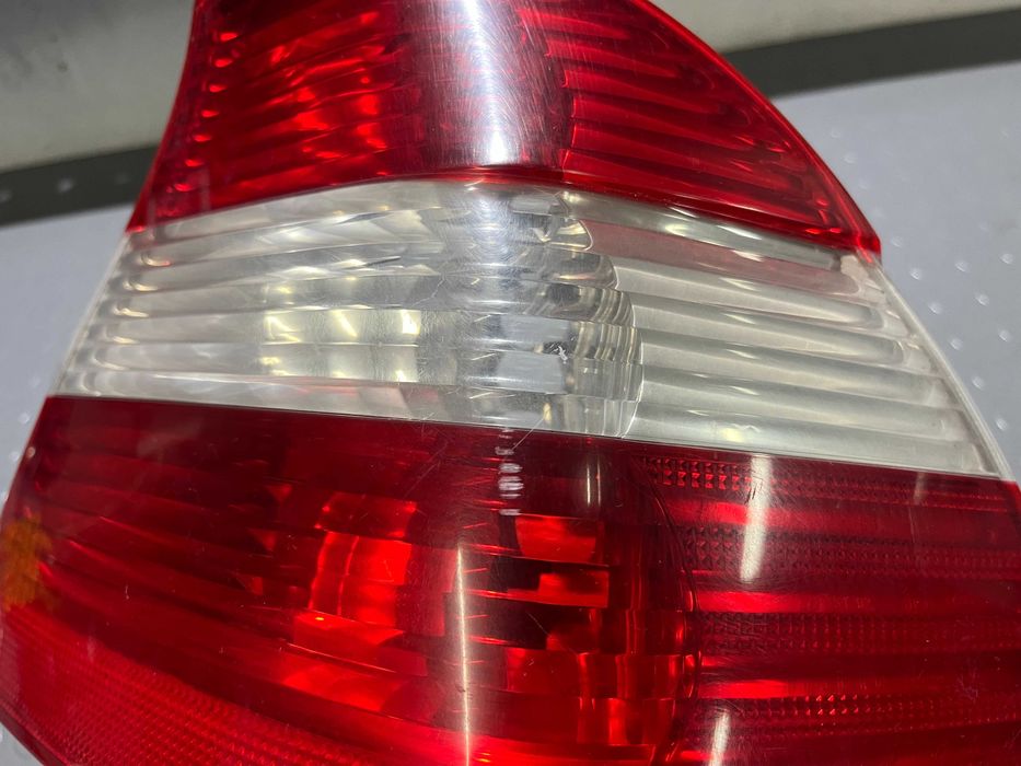 Десен стоп за BMW E46 Седан (фейс)