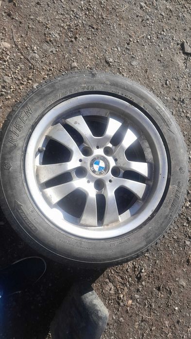 Genti BMW mai mult detali in pv.