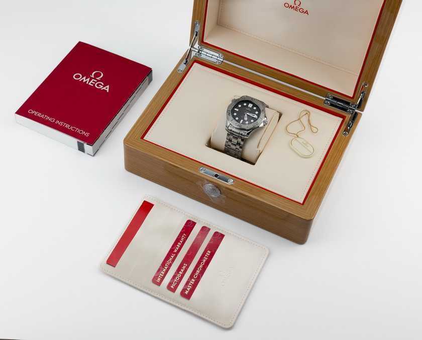 Omega Seamaster Diver 300M Nekton Edition