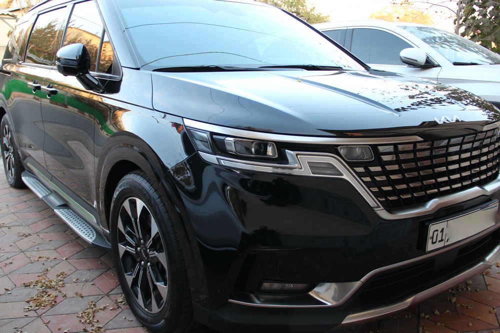 Kia Carnival продается