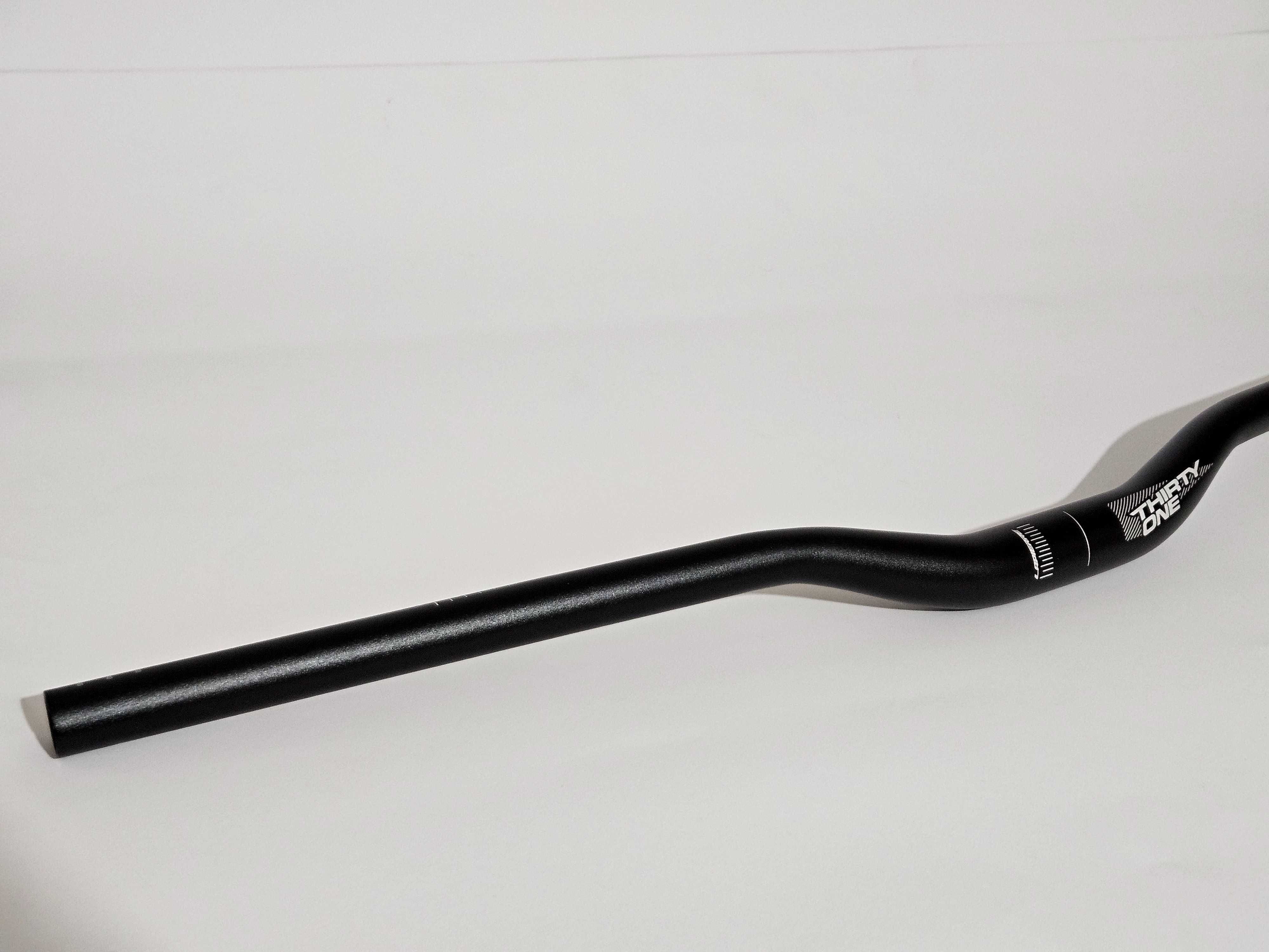 Кормило La Pierre Thirty One 31.8x780mm , 30mm Rise