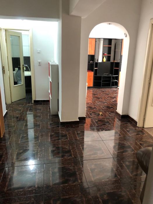 Apartament 3 camere decomandat