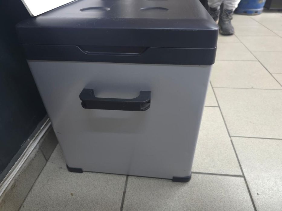 Frigider Auto cu Compresor, functie Congelare -20?, 50 litri, -G-