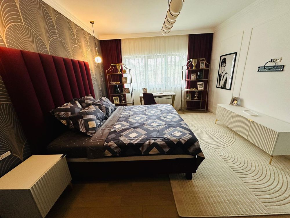 Casa parter+etaj ,450 mp teren, strada Tudor Vianu