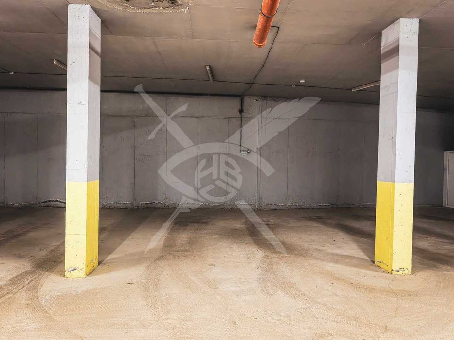 Дава се под наем Двустаен апартамент в София, Кръстова вада - 86 кв.м за 850 € - Снимка #12