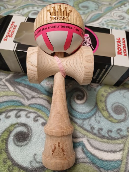 Vand Kendama Royal Signature Series