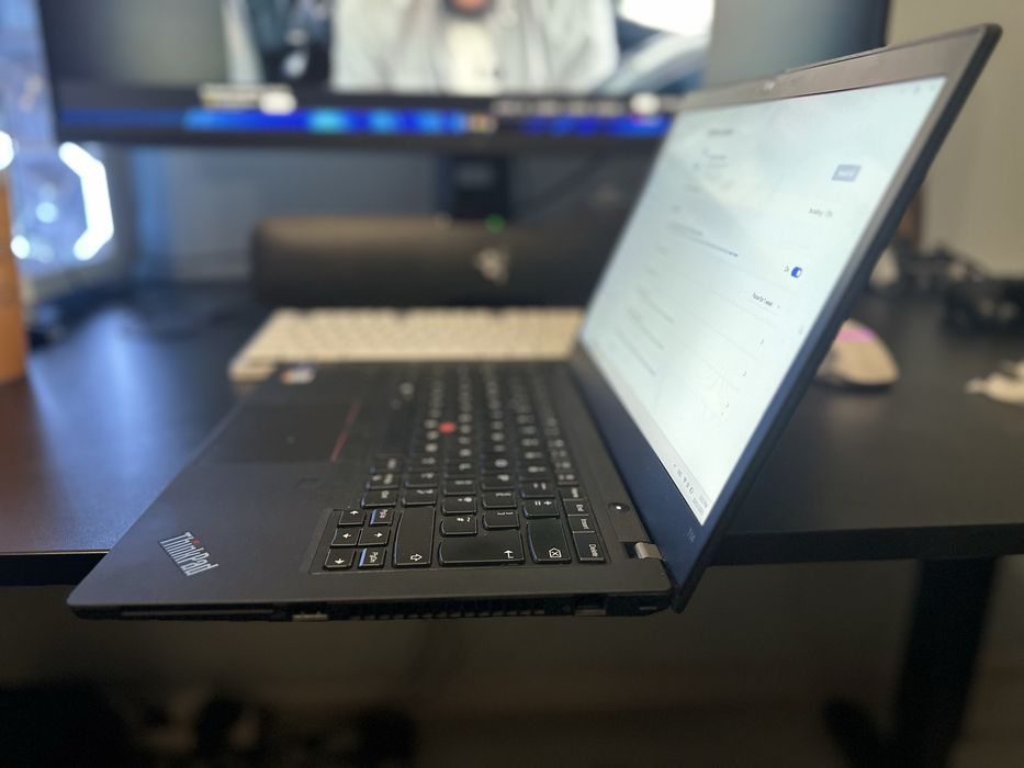 Lenovo T14 i7, 32GB RAM, 1TB SSD