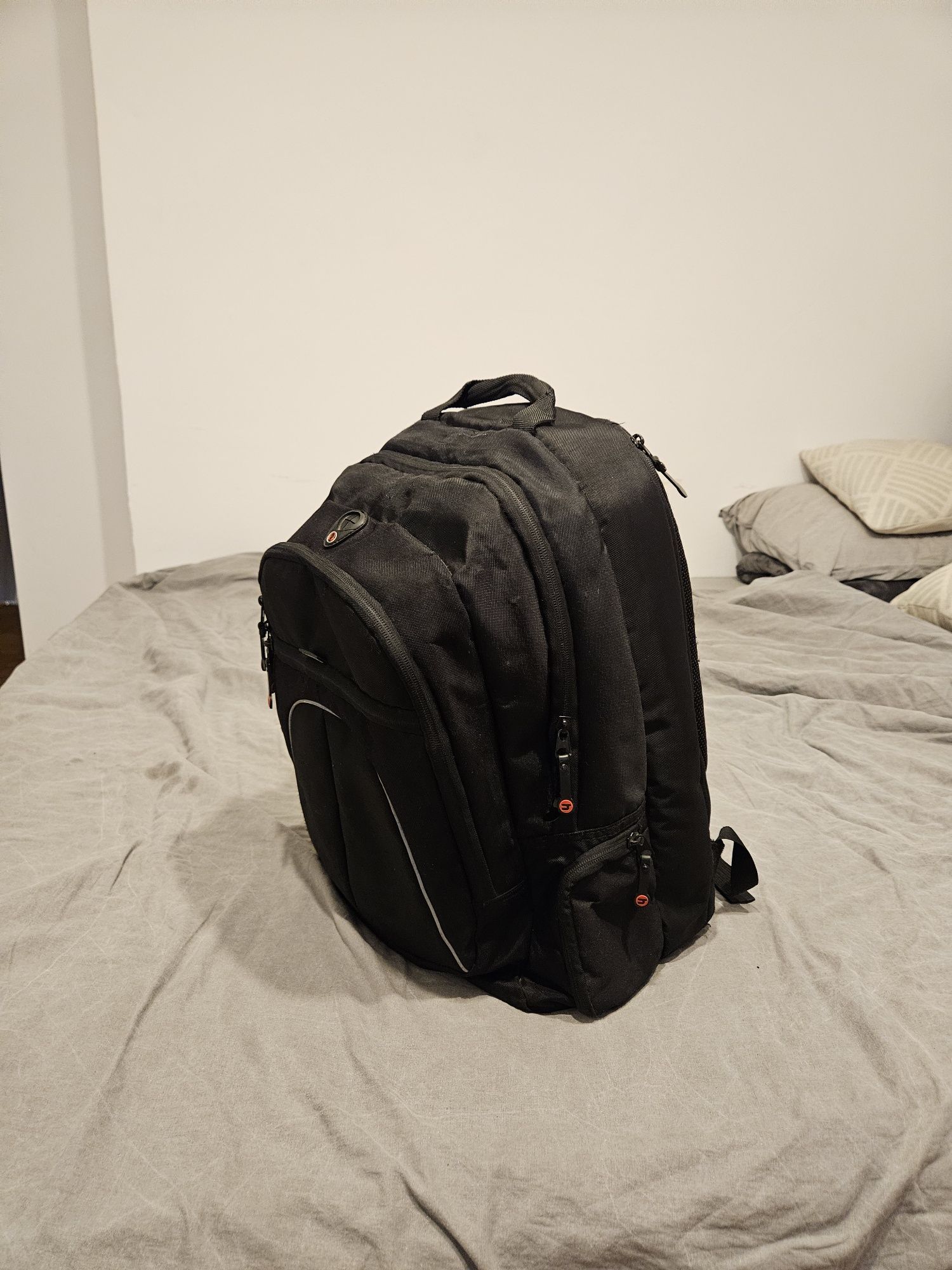 Rucsac spațios Laptop Hama