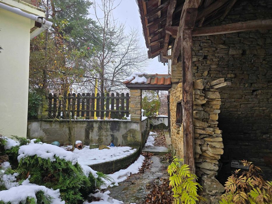 Продава се Къща в с. Буря, Област Габрово - 143 кв.м за 682 €/кв.м - Снимка #23