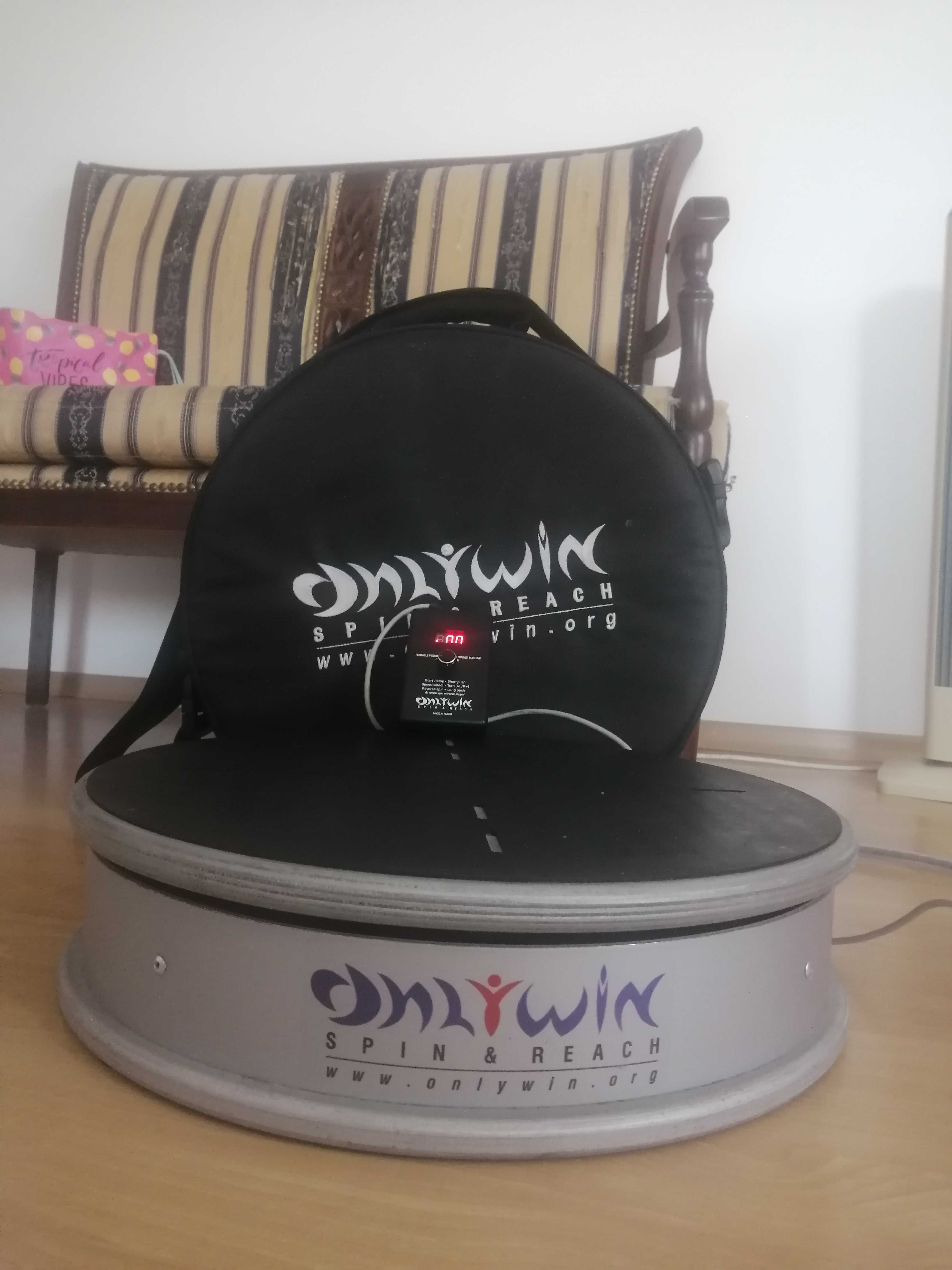 Симулатора Onlywin  на фигурно пързаляне