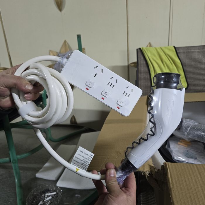 Шнур тройник для BYD