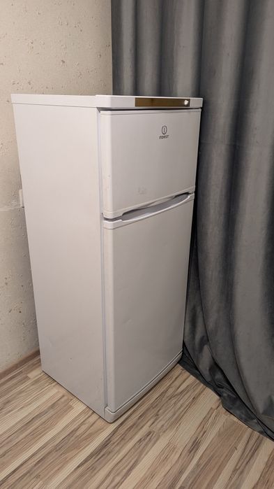 Холодильник iNDEZIT