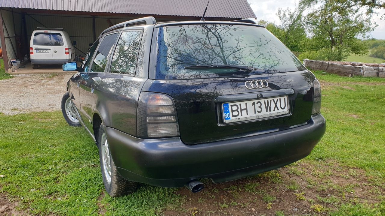 Audi A4 B5 1.8 Avant