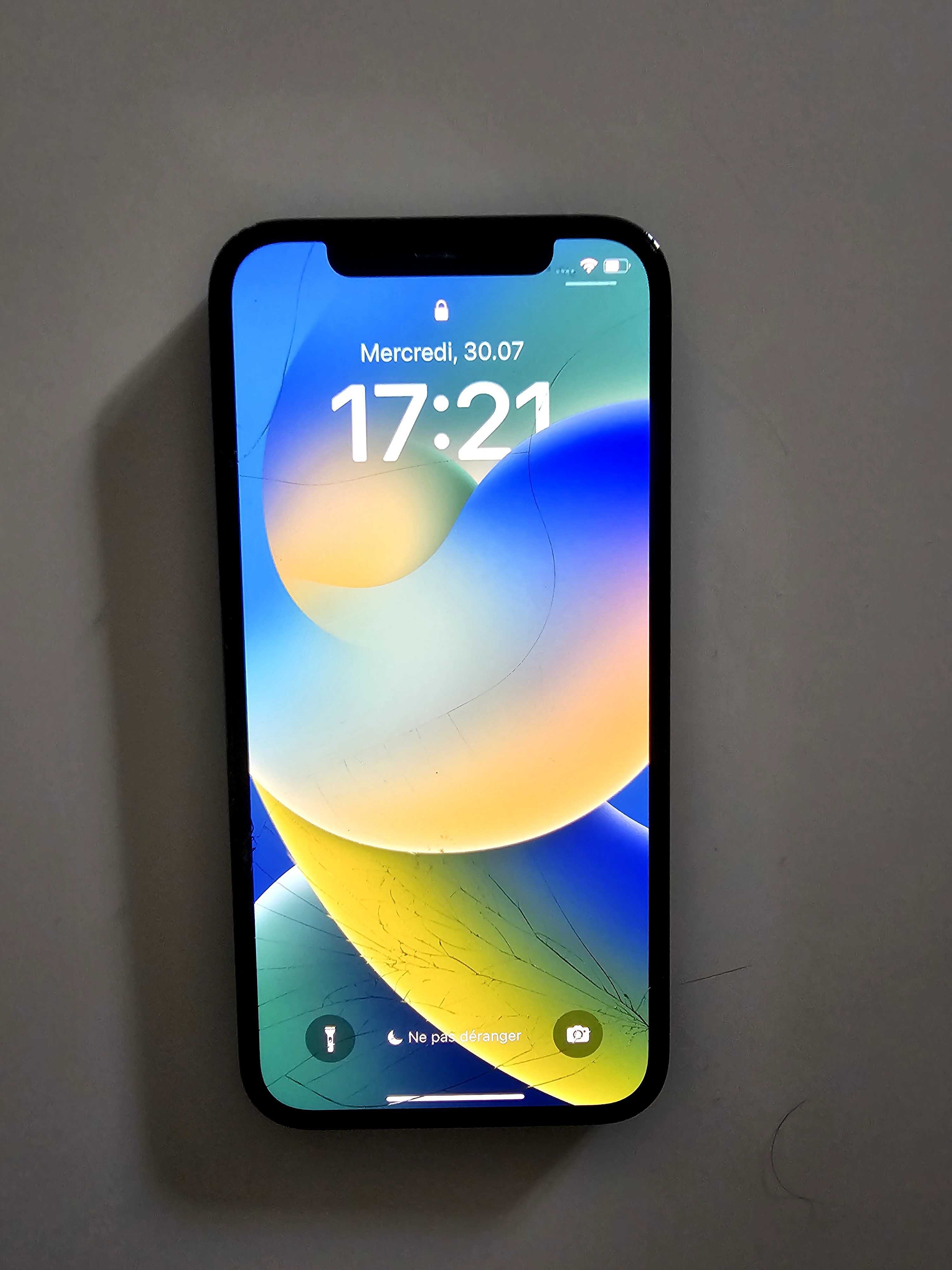 Iphone 10 много запазен