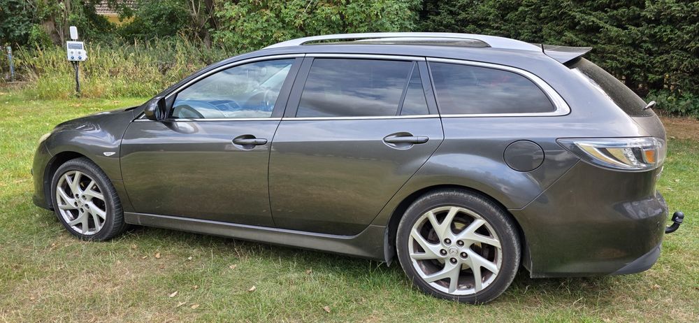 Mazda 6 an 2011 volan dreapta