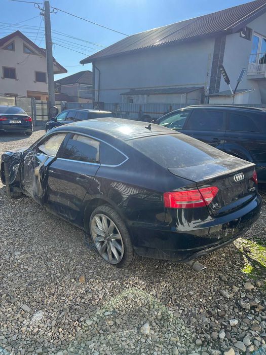 Motor 3.0d 240 CP E5 cod CCW Audi A5 Quattro 2010 avariat pentru piese