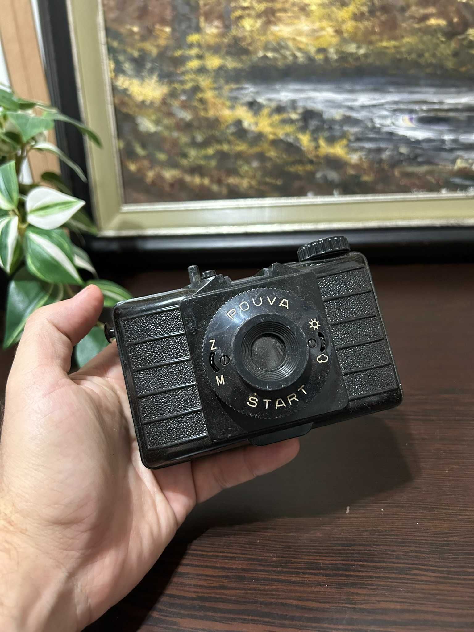 MA100 POUVA Start cu obiectiv infiletabil aparat photo vechi