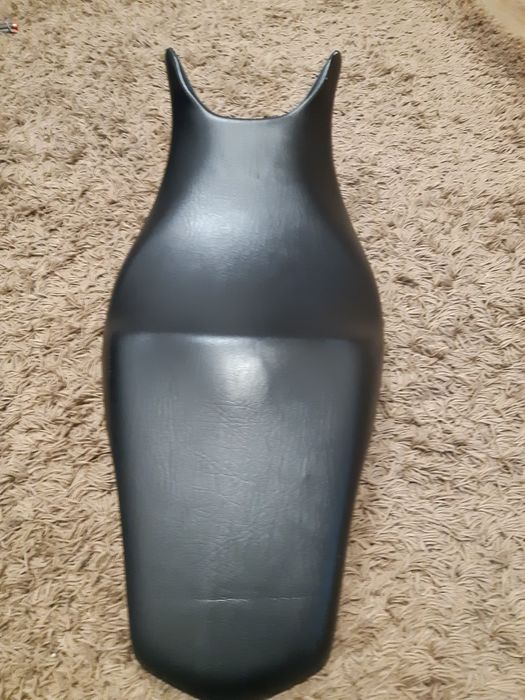 Execut tapiterii auto