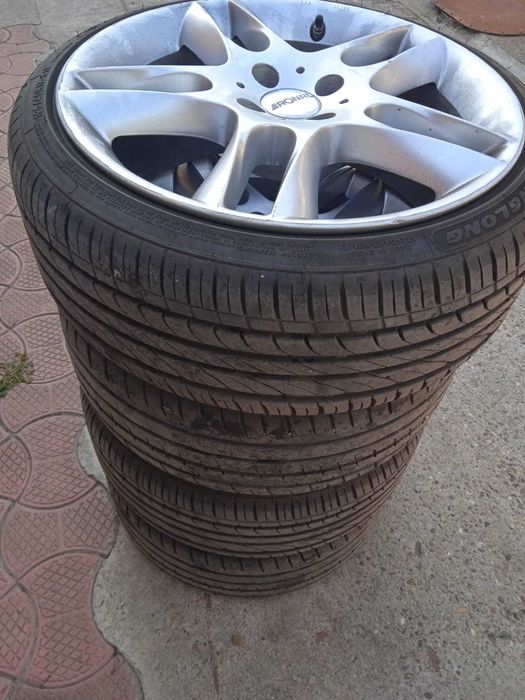 Set  jante 17 aliaj cu anvelope aproape noi