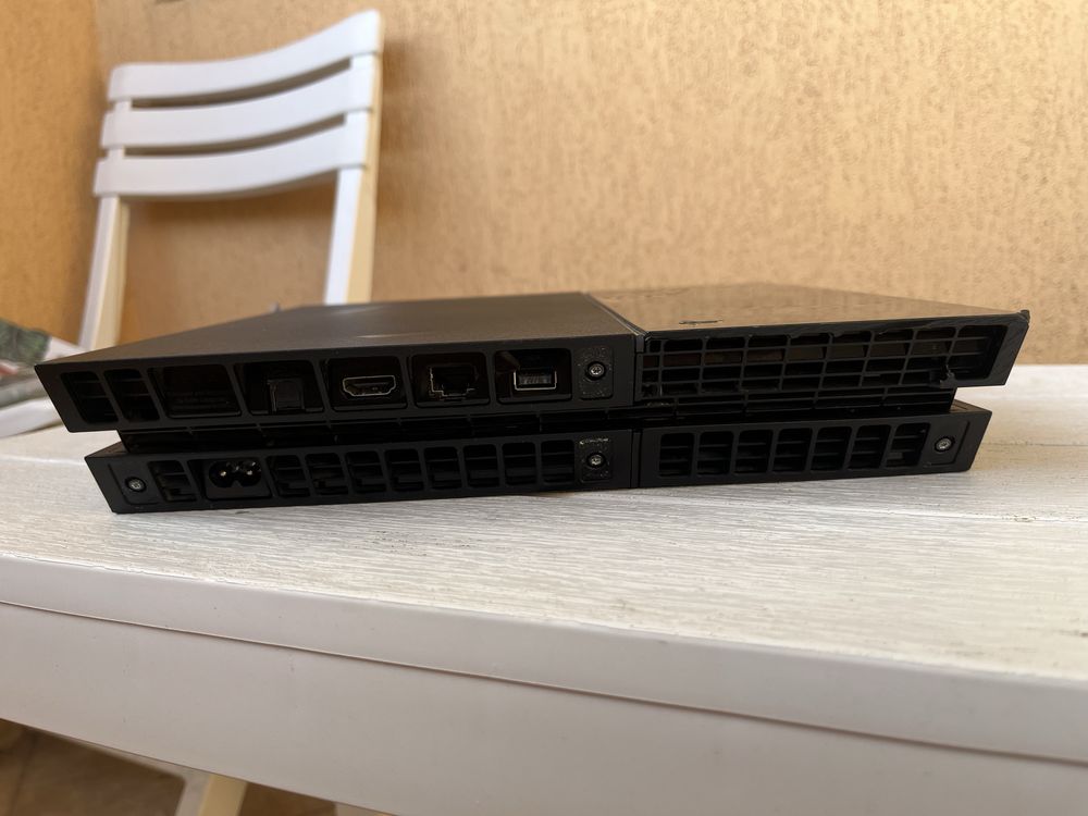 PlayStation 4 500GB