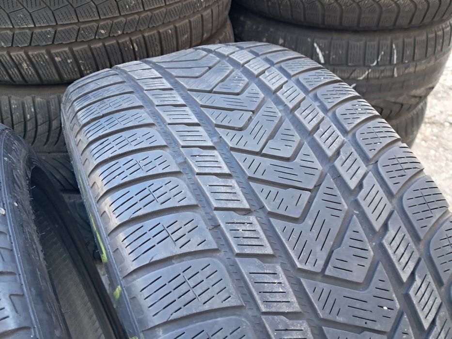 Anvelope second iarna 275 40 R20 Pirelli