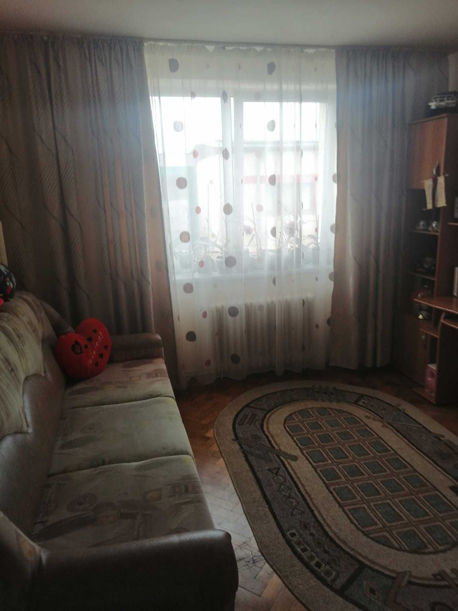 Apartament de vânzare, 2 camere, zona Micro 3