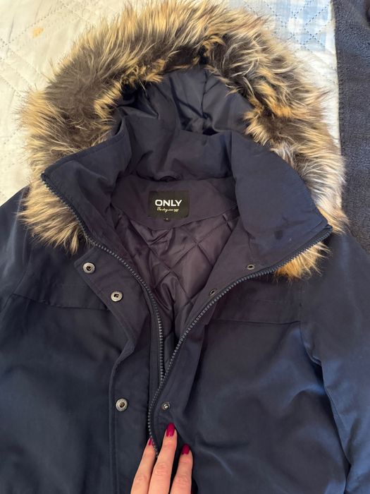Женско яке Only с качулка