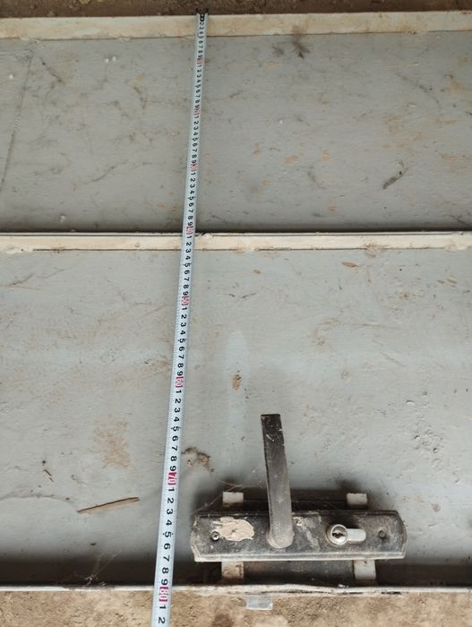 Temir baquvvat eshik 2tabaqali