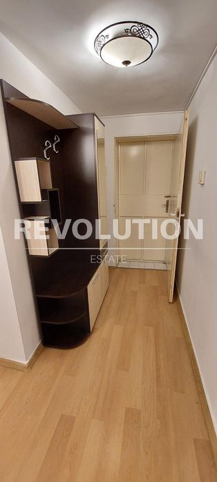 Дава се под наем Двустаен апартамент в Варна, ЖП Гара - 50 кв.м за 325 € - Снимка #8