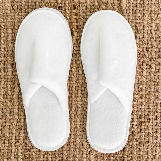 Махровые одноразовые тапочки – для гостиниц, SPA и клиник