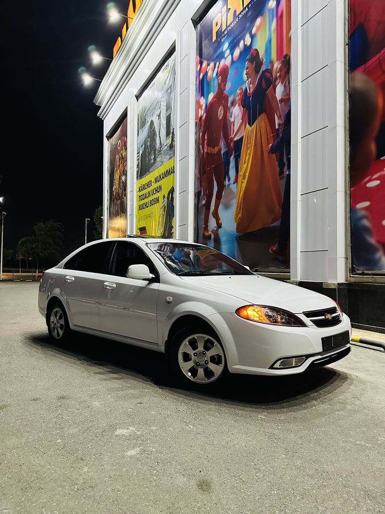 Gentra 2022 A/T.