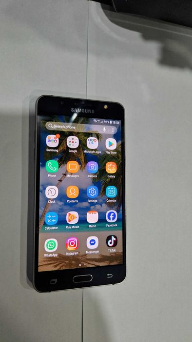 Tekefon Samsung J5 mare Android 7.1 cu 4G/LTE !! Liber Retea !! 200lei