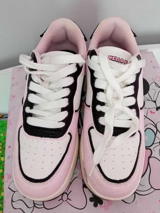 Маратонки/ Кецове номер 37