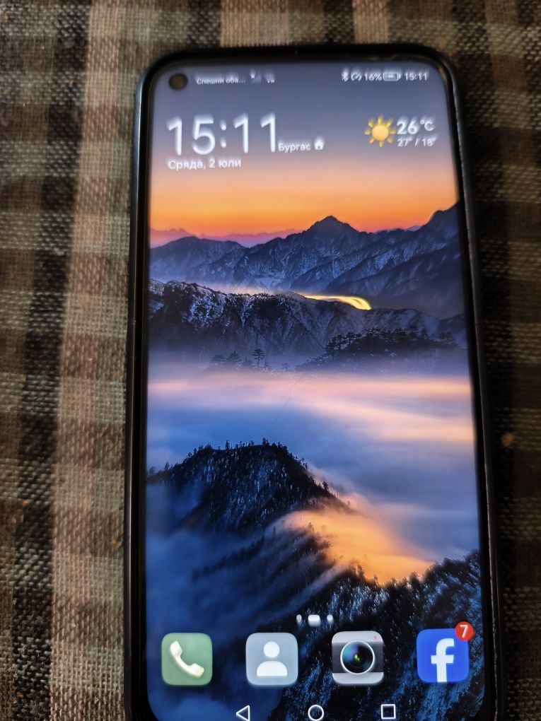 Продава Huawei P40 lite