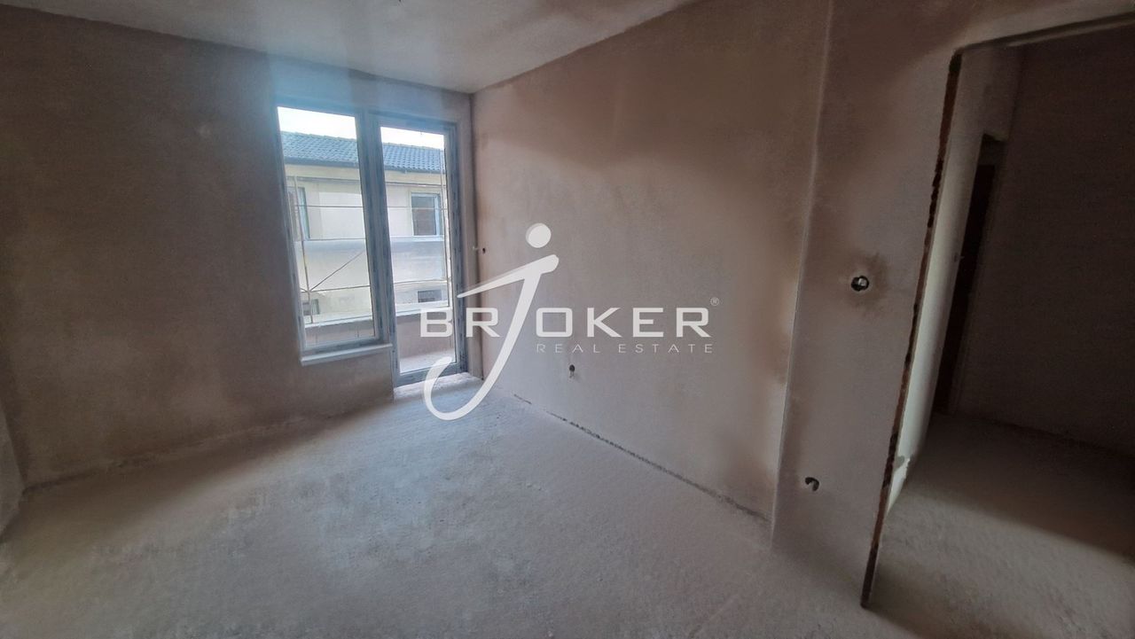 Продава се Мезонет в Кърджали, Възрожденци - 136 кв.м за 760 €/кв.м - Снимка #4