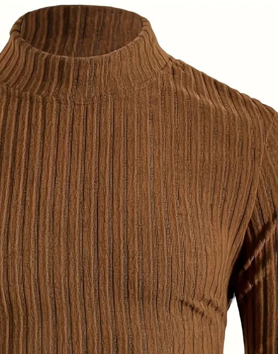 Топъл мъжки пуловер