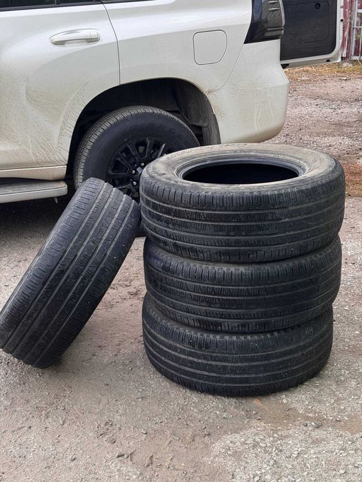 продам резину 22 года 265/65 R17
