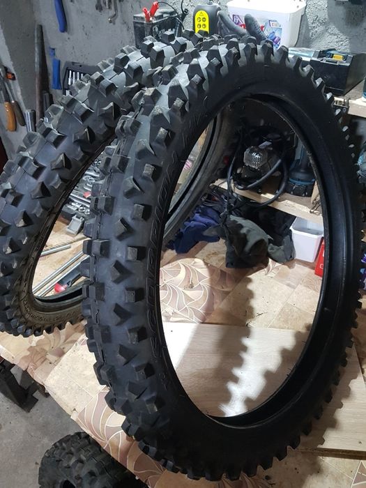 Pirelli din 2020 fata 80 100 21 ( 90 90 21 )