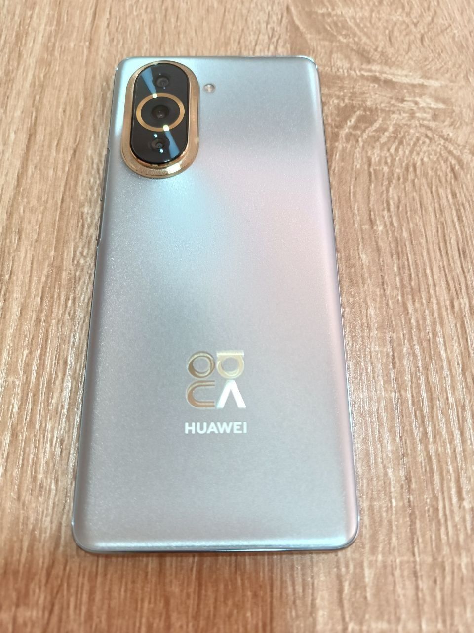 Huawei nova 10 pro