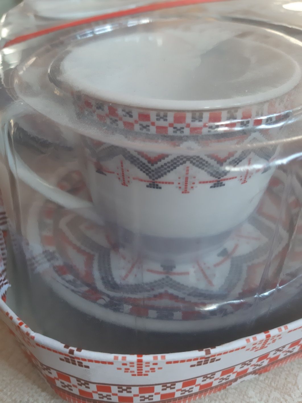 Set nou in cutie de 6 cesti portelan cafea