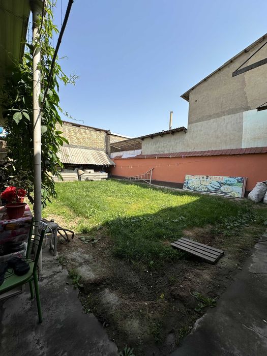 7,32 Сотих уй сотилади!