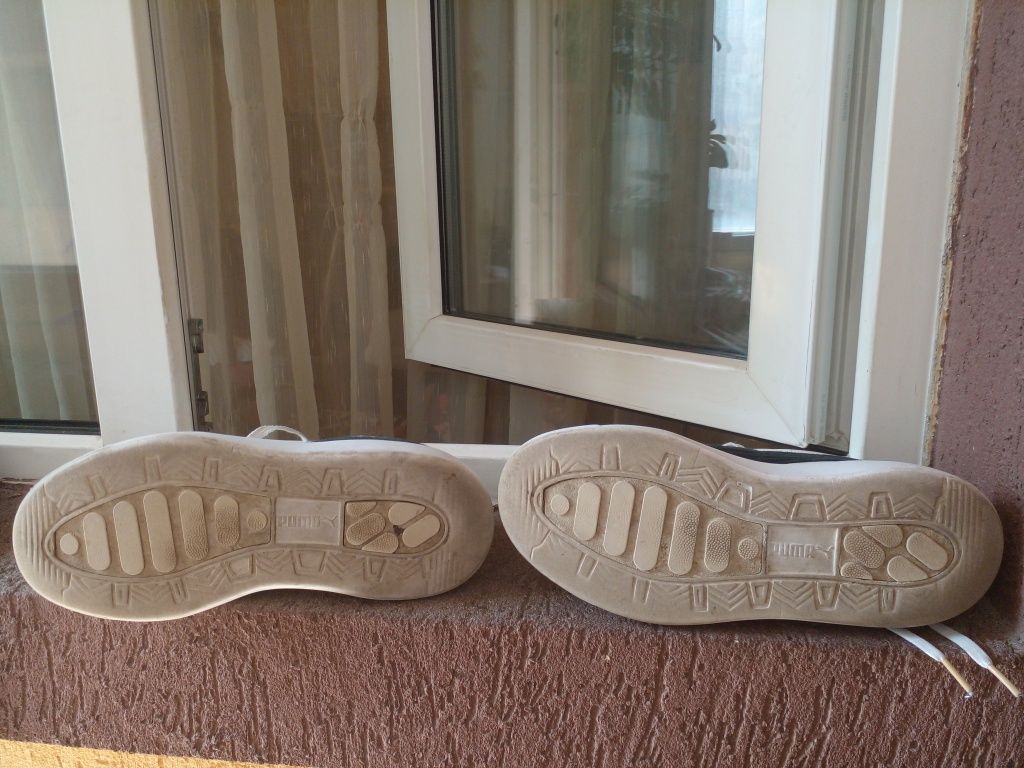 Puma Oslo Maja, femei,, mărimea 39, piele naturală. Preț 120de lei.